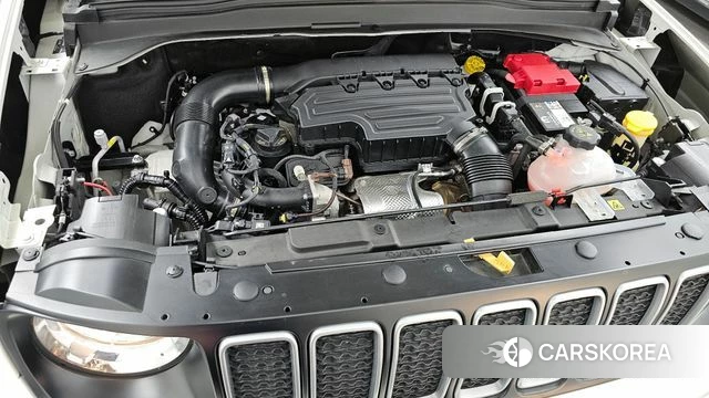 Jeep Renegade id 3871201 из Кореи 16