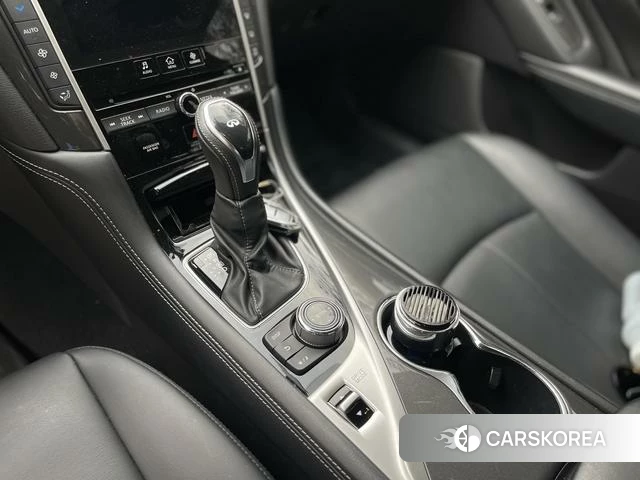 Infiniti Q50L id 4217517 из Китая 18