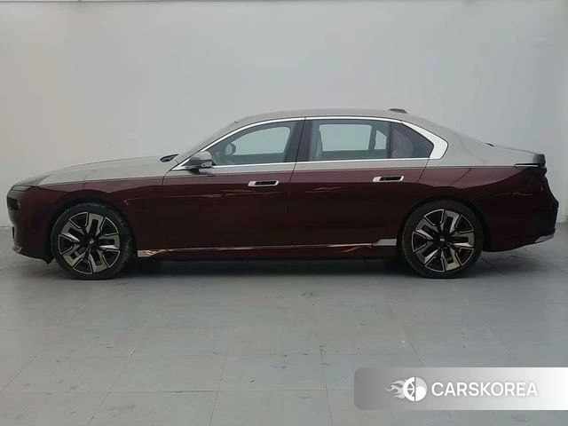 BMW i7 id 4257195 из Китая 14