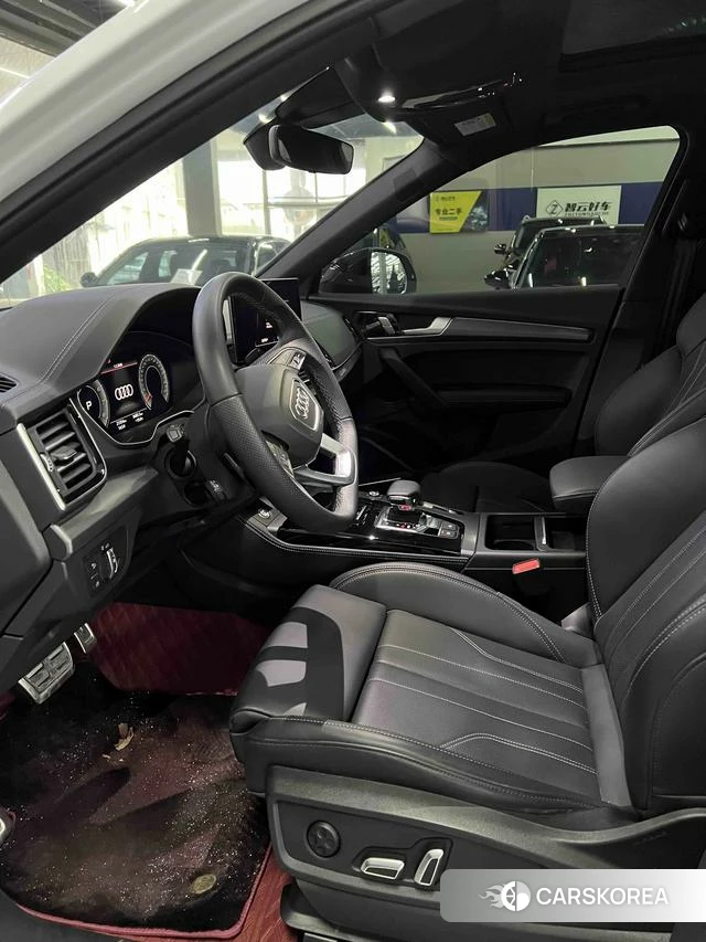 Audi Q5L 2025 Белый из Китая, фото 6