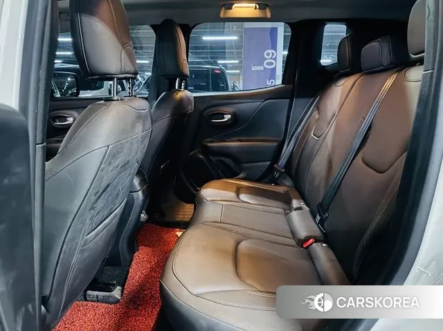 Jeep Renegade id 3283742 из Кореи 16