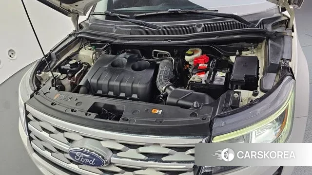 Ford Explorer id 3698828 из Кореи 16