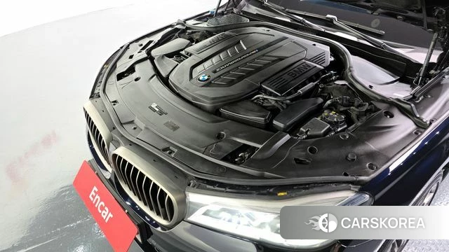 BMW 7 Series (G11) id 4403623 из Кореи 32