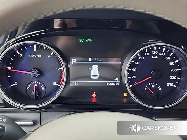 Kia Carnival 4th generation id 3860571 из Кореи 16