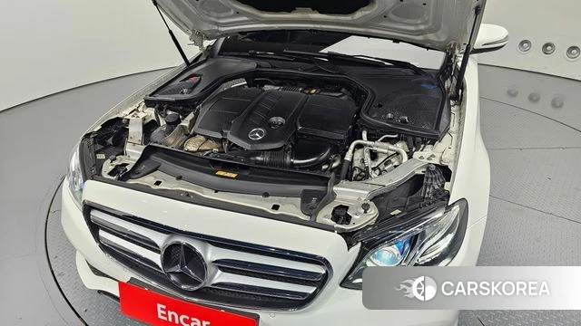 Mercedes-Benz E-Class W213 id 4477362 из Кореи 28