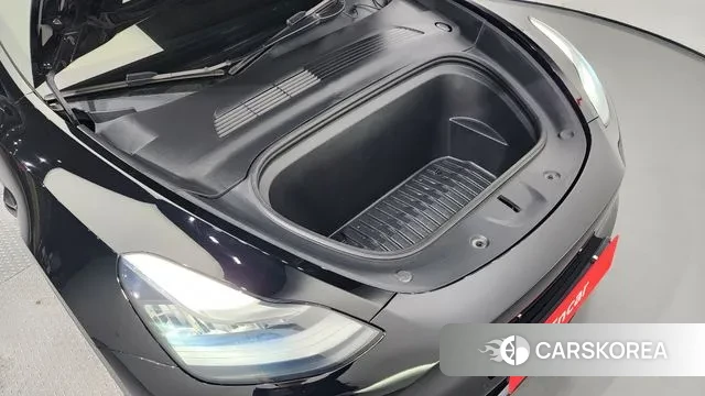 Tesla Model Y id 3094691 из Кореи 16