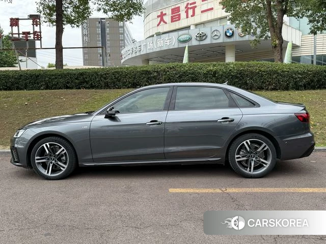 Audi A4L id 4341765 из Китая 9
