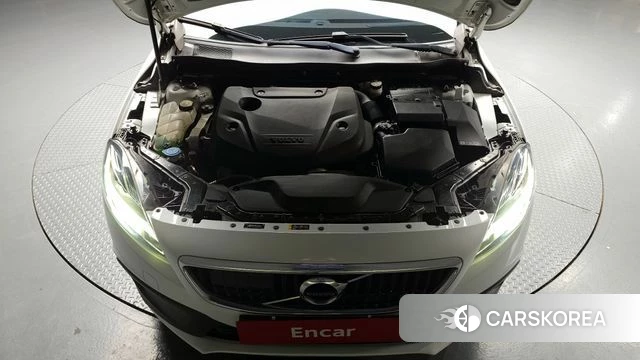 Volvo V40 Cross-Country id 4310642 из Кореи 16