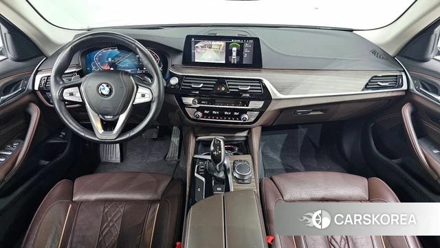 BMW 5 Series (G30) id 4562639 из Кореи 29