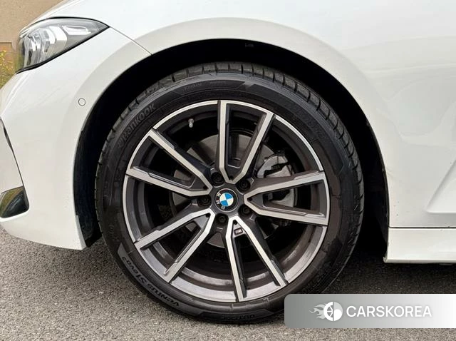 BMW 3 series id 4333883 из Китая 11