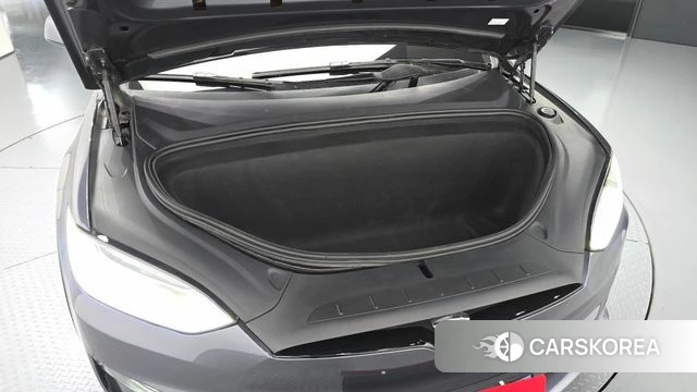 Tesla Model X id 3883528 из Кореи 16