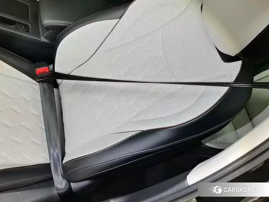 Volkswagen Magotan 2026 Черный из Китая, фото 6