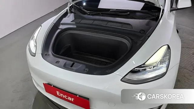 Tesla Model Y id 3372932 из Кореи 16