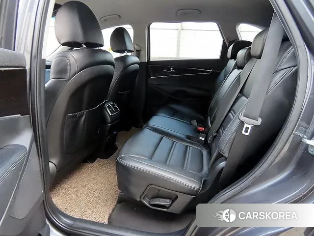 Kia The New Sorento id 3687527 из Кореи 16