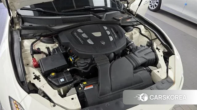 Maserati Ghibli id 3018383 из Кореи 16