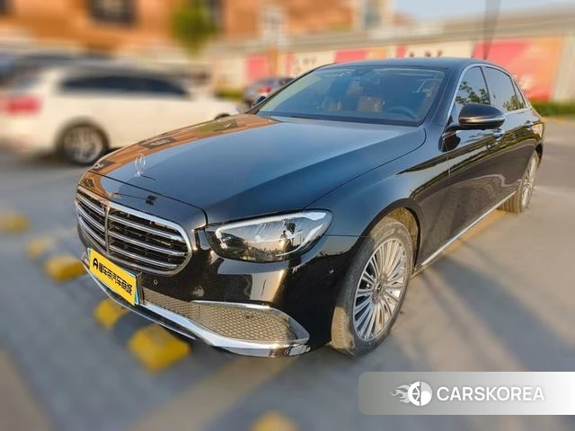 Mercedes-Benz E-class 2023 Черный из Китая, фото 6