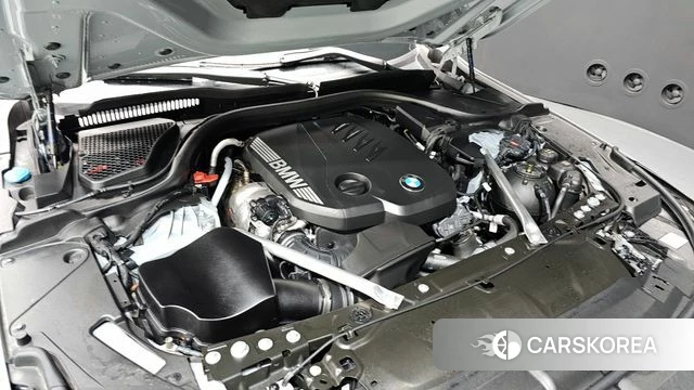 BMW 5 Series (G60) id 3825943 из Кореи 16