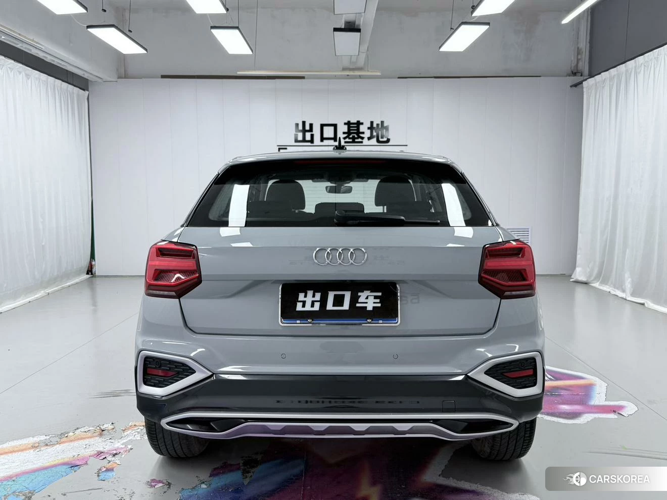 Audi Q2L 2021 Серебристо-серый из Китая, фото 6