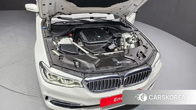 BMW 5 Series (G30) id 3626457 из Кореи 16