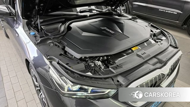 BMW i5 (G60) id 4185946 из Кореи 31