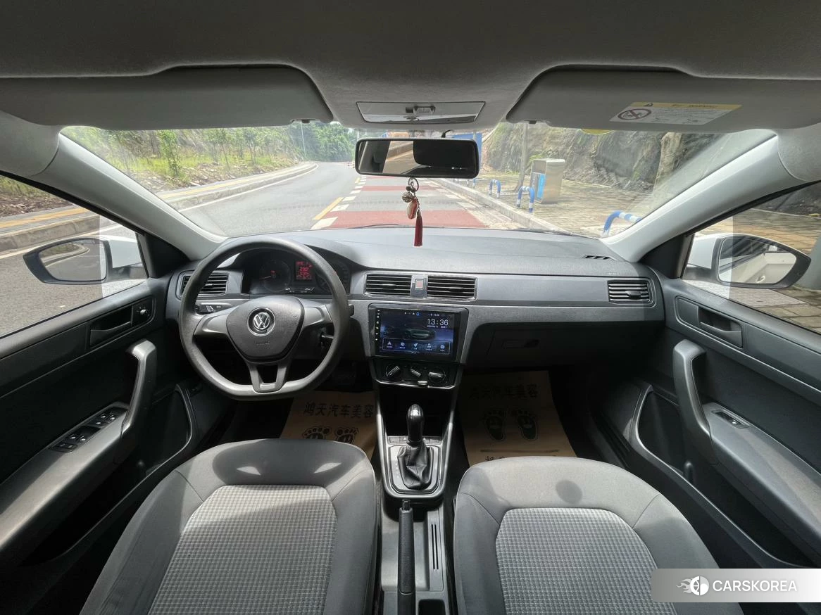 Volkswagen Santana id 4452791 из Китая 9