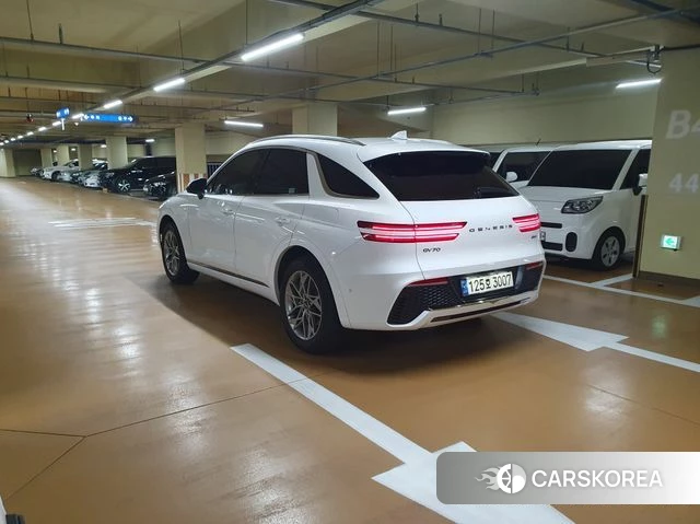 Genesis GV70 id 4202411 из Кореи 16