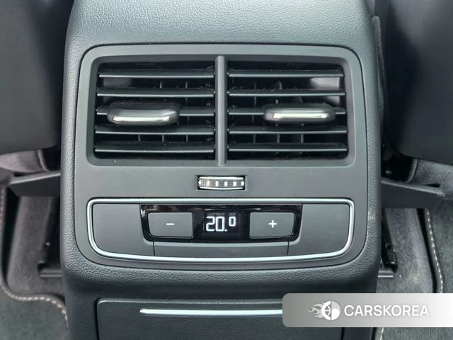 Audi A4L id 4278740 из Китая 22