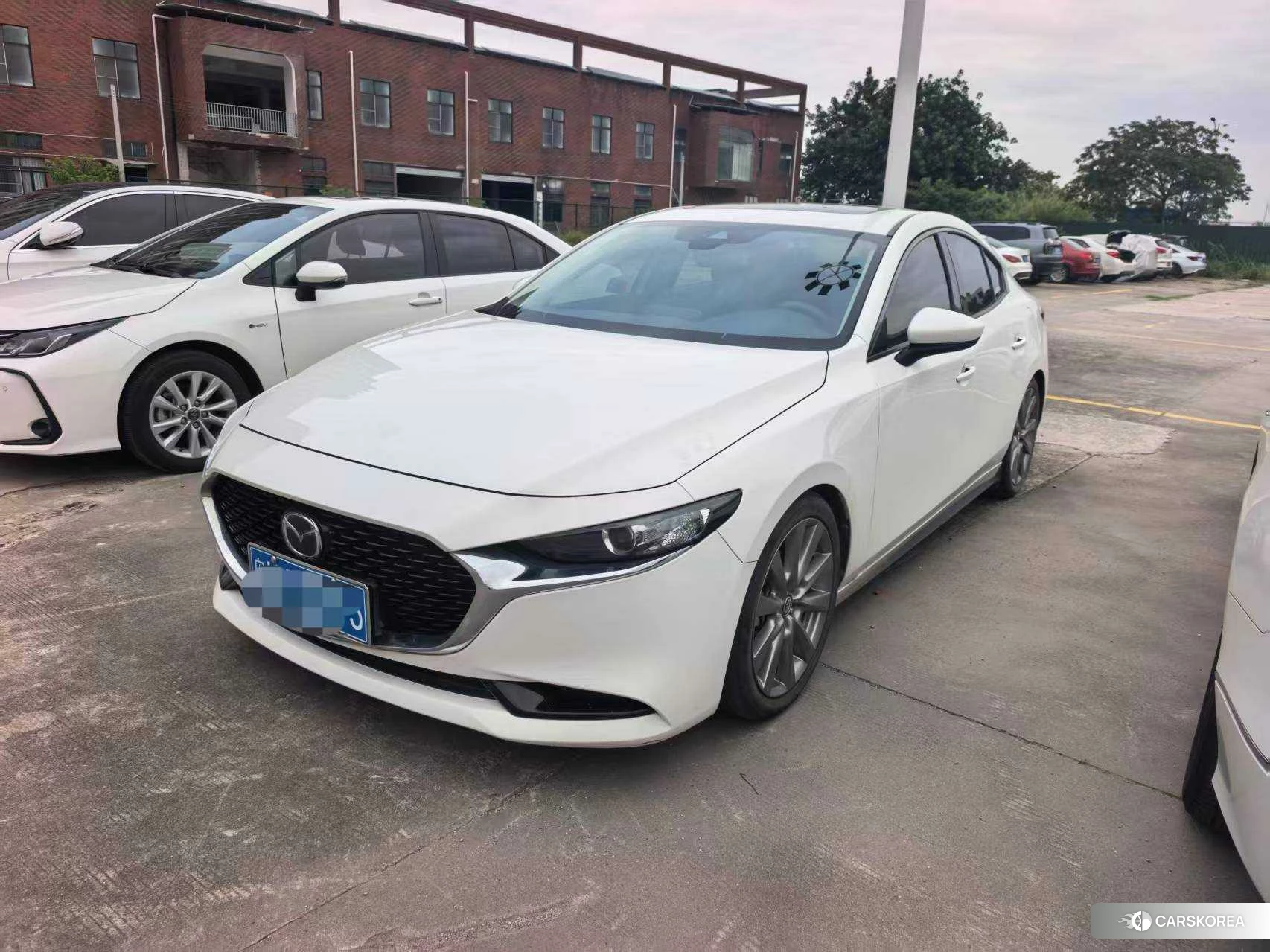 Mazda 3 Angkesaila 2022 Белый из Китая, фото 6