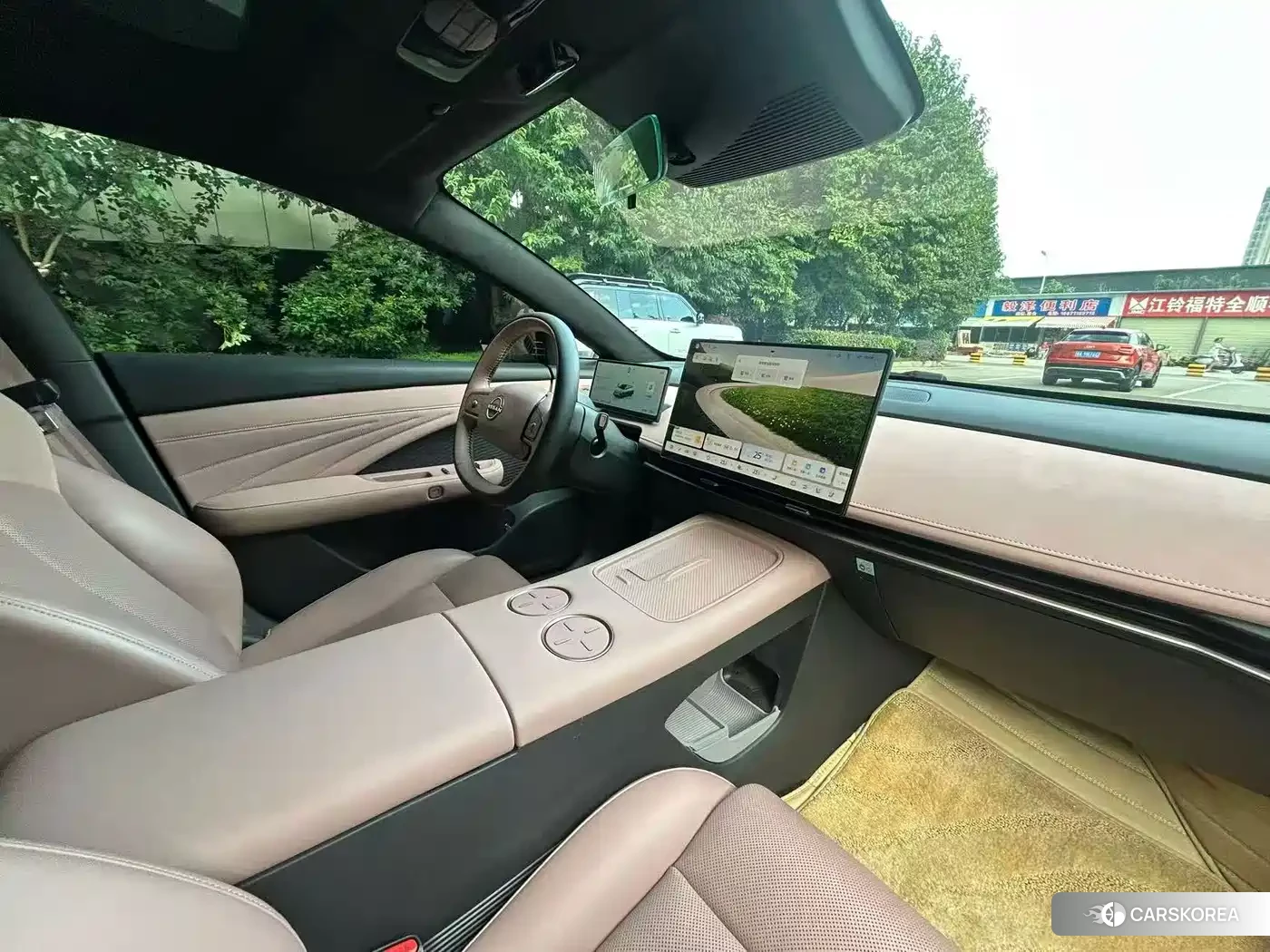 Nissan N7 2025 Черный из Китая, фото 6