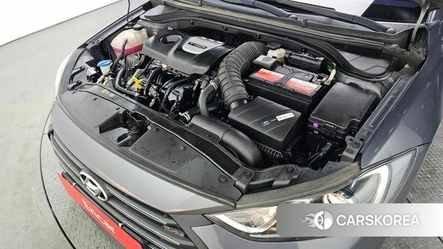 Hyundai Avante AD id 3943095 из Кореи 16