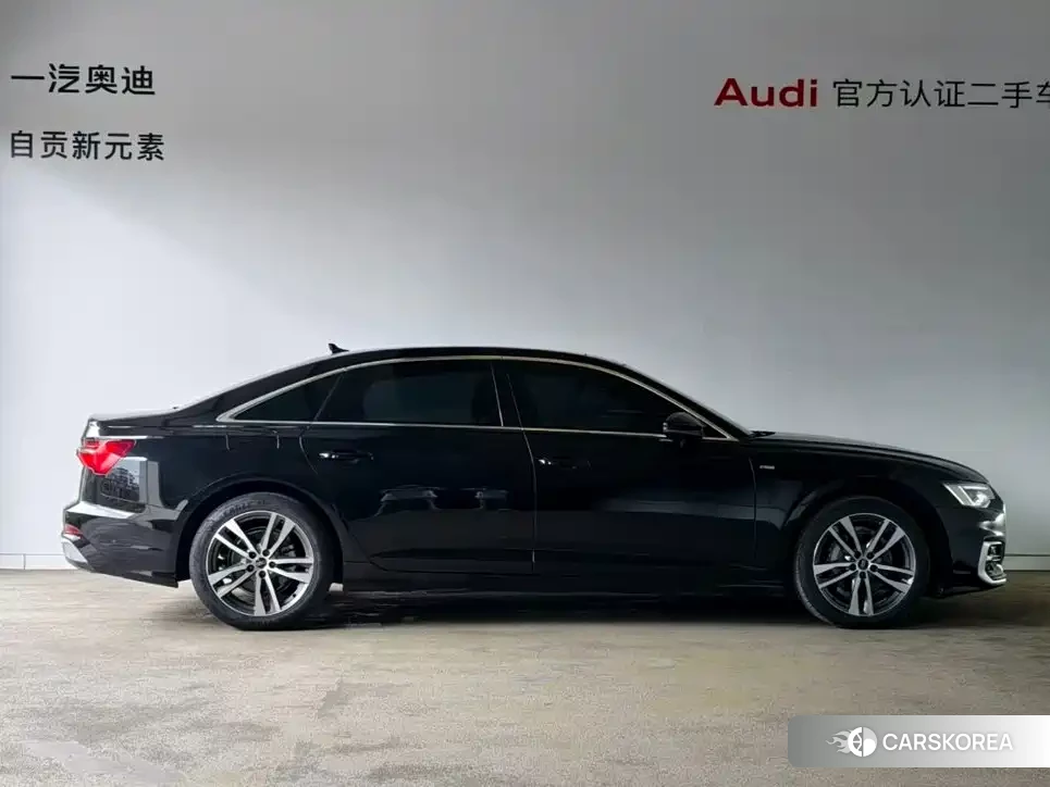 Audi A6L id 4629749 из Китая 12
