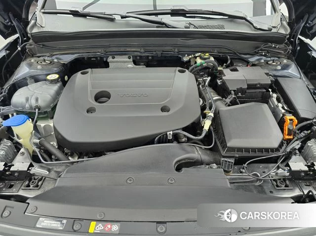 Volvo XC40 id 3866133 из Кореи 16