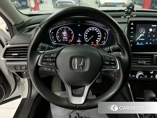 Honda Accord id 4235755 из Китая 15