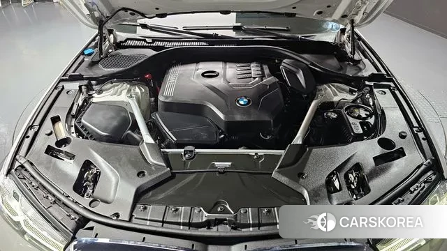 BMW 5 Series (G30) id 3675299 из Кореи 16