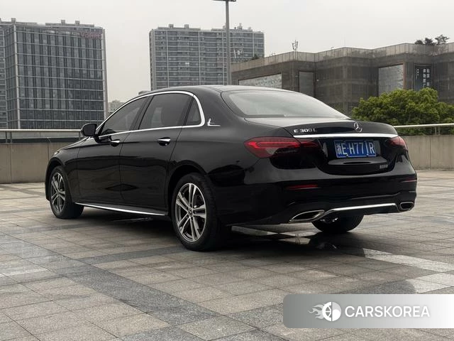 Mercedes-Benz E-class id 4259931 из Китая 17