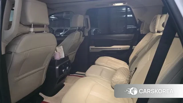 Ford Expeditation id 3771746 из Кореи 7