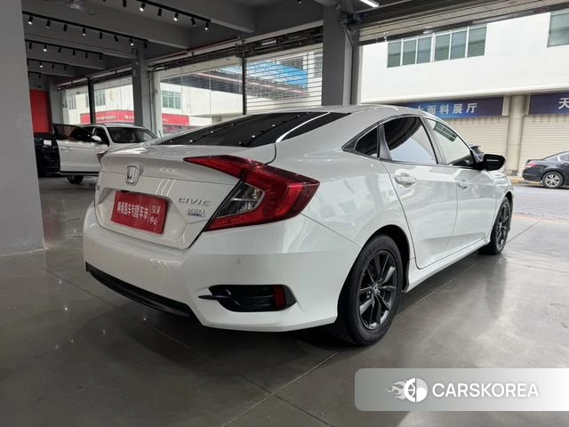 Honda Civic 2021 Белый из Китая, фото 6