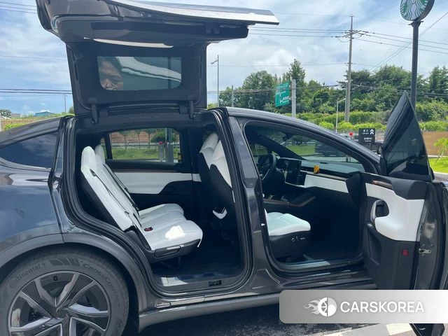Tesla Model X 2026 Серый из Кореи, фото 6