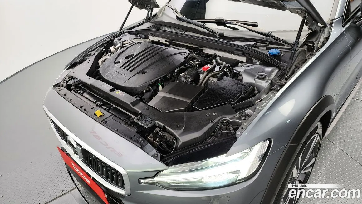 Volvo V60 Cross-Country 2nd Generation id 2065914 из Кореи 16