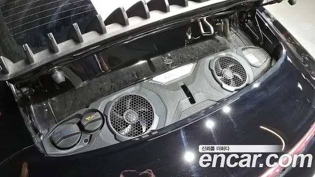 Porsche 911(992) id 2737942 из Кореи 16