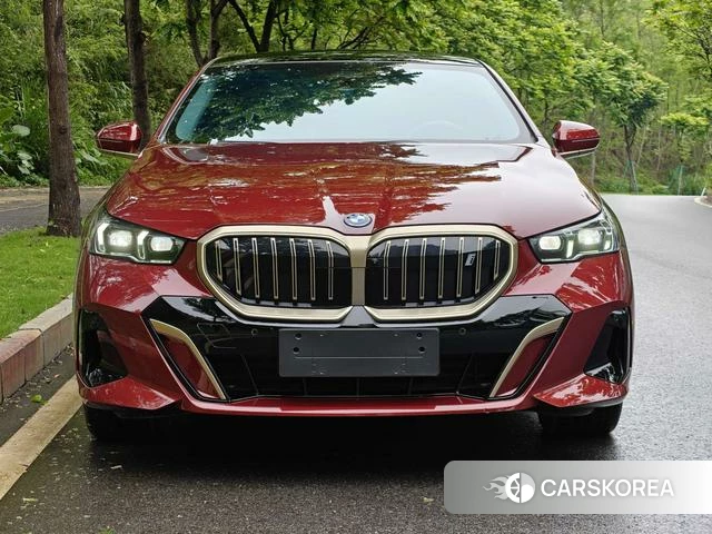 BMW i5 id 4290987 из Китая 28
