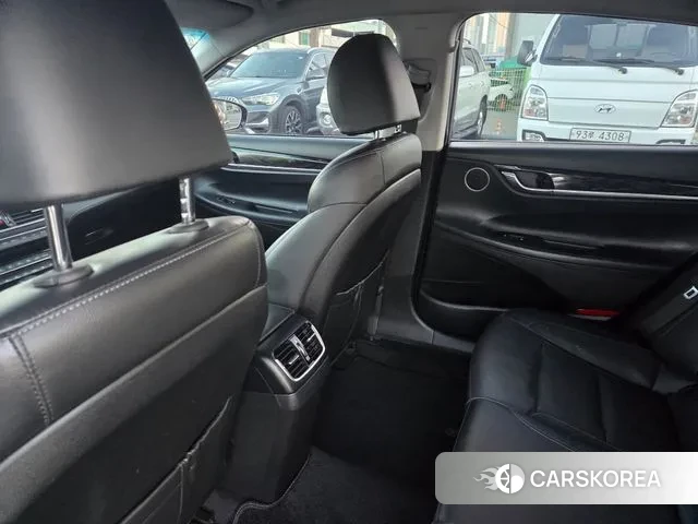 Hyundai Grandeur IG id 3489738 из Кореи 13