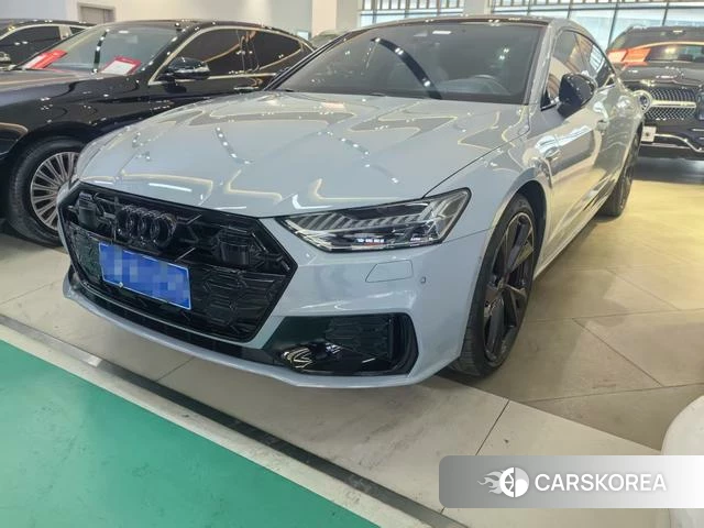 Audi A7L id 4261633 из Китая 13