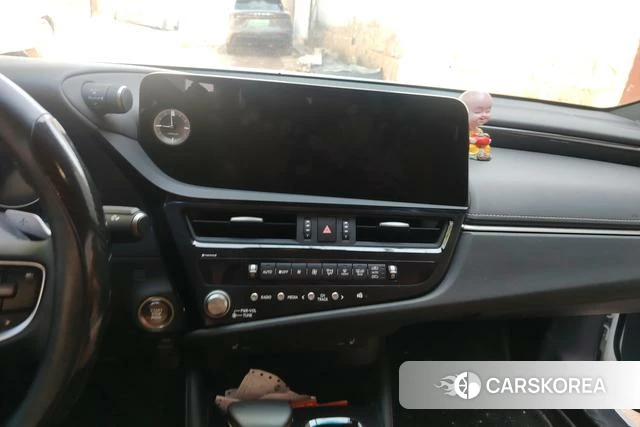 Lexus ES id 4298081 из Китая 13