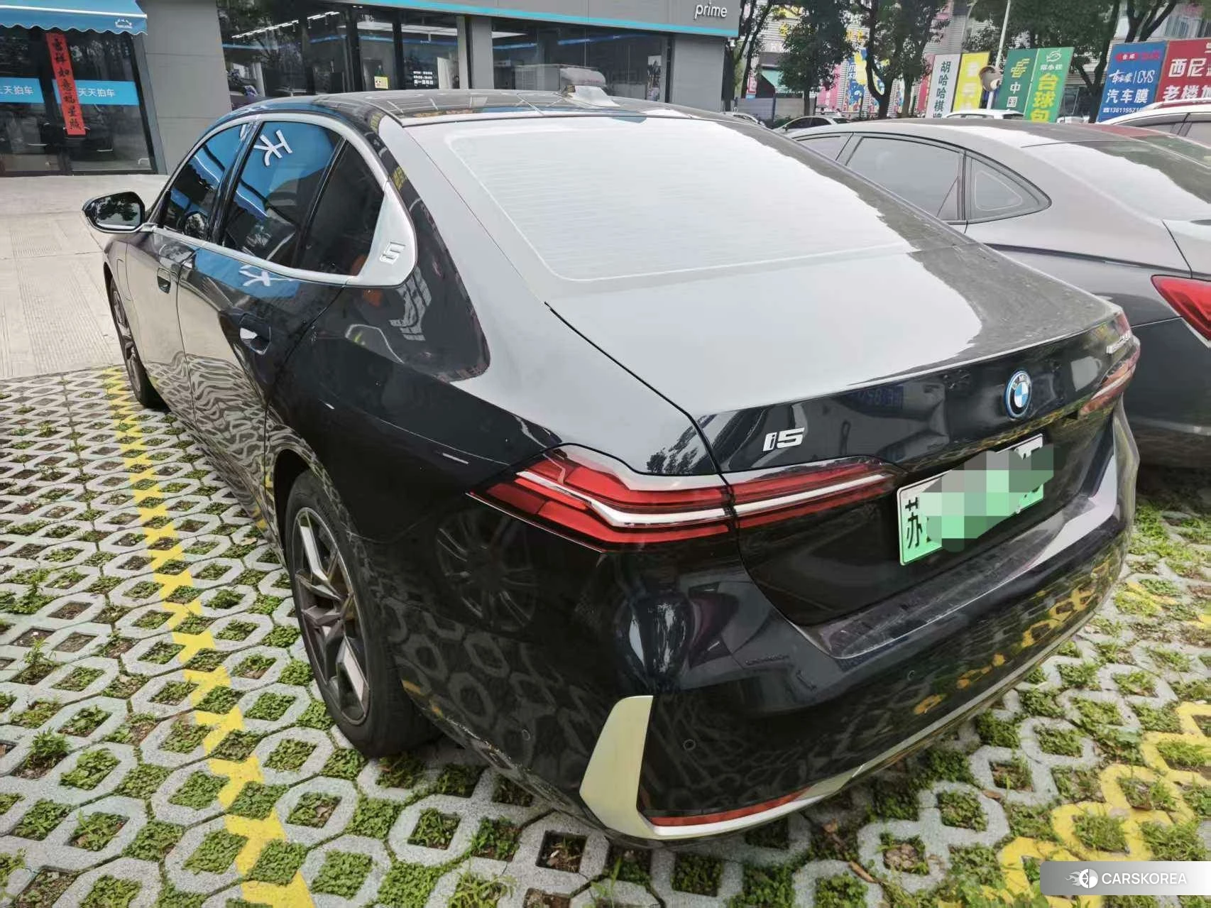 BMW i5 2024 Черный из Китая, фото 6