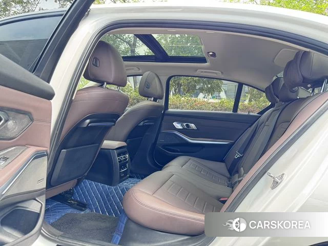 BMW 3 series id 3857938 из Китая 13