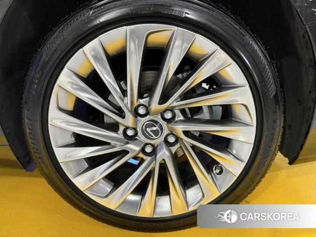 Lexus ES300h 7th generation id 4748973 из Кореи 14