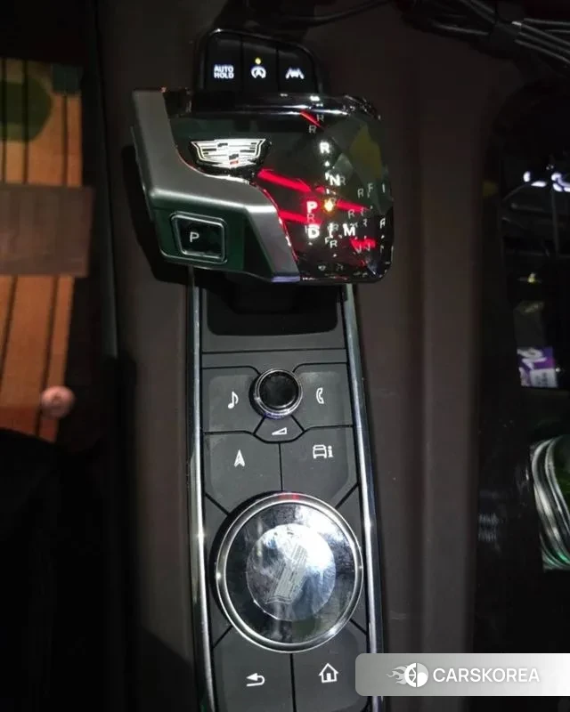 Cadillac Escalade 5th Generation 2023 Черный из Кореи, фото 6