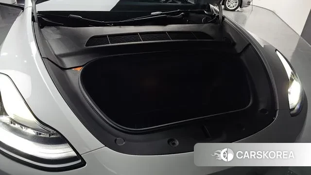 Tesla Model Y id 3447573 из Кореи 16