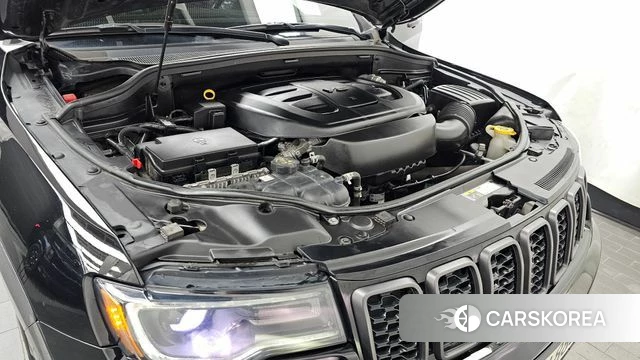 Jeep Grand Cherokee id 3820140 из Кореи 16